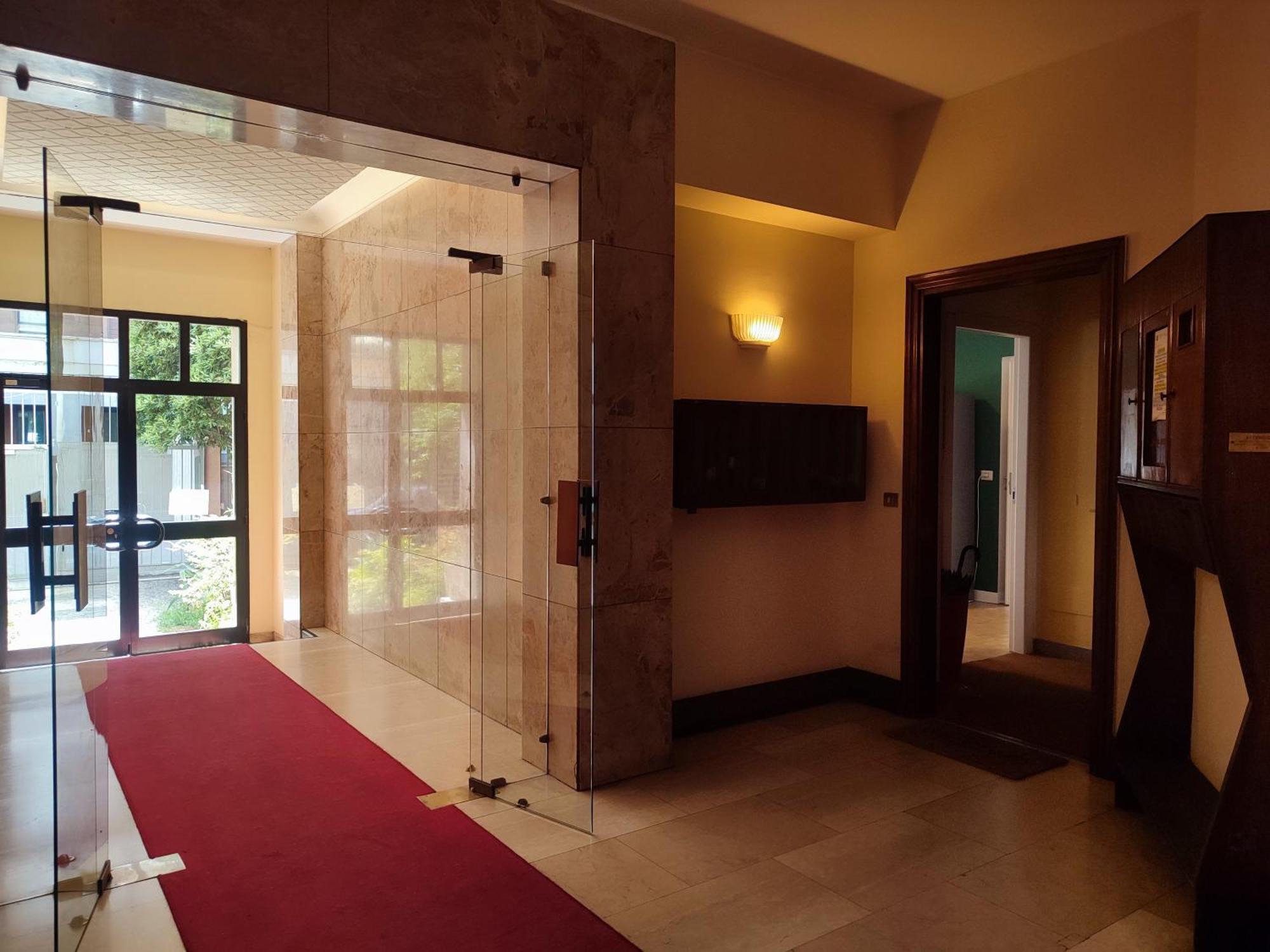 Апартаменты Giusti Flat - Next To Cimitero Monumentale Castello Sforzesco Милан Экстерьер фото